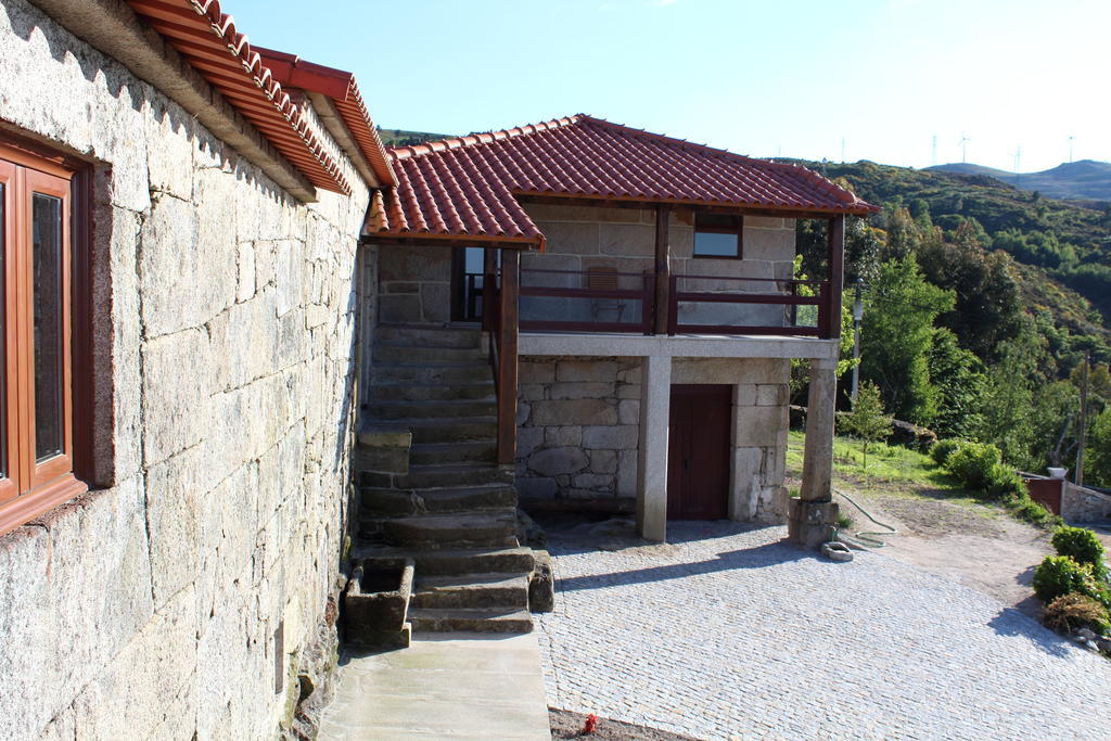 Отель Casa Da Gaiteira Виейра-ду-Минью Экстерьер фото